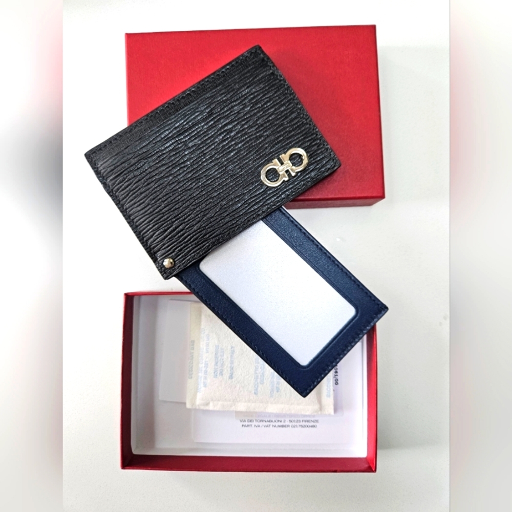 Salvatore Ferragamo Revival ID Pullout Leather wallet card holder